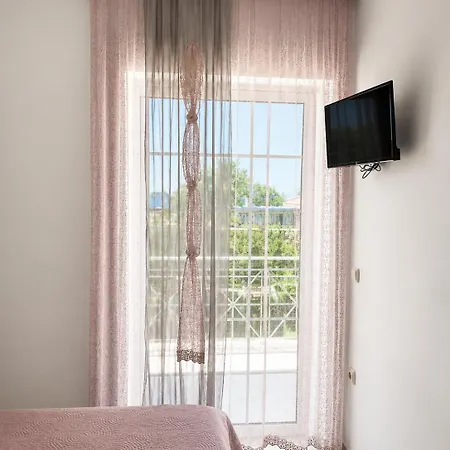Leonidas' With Sea View 아파트 기티오